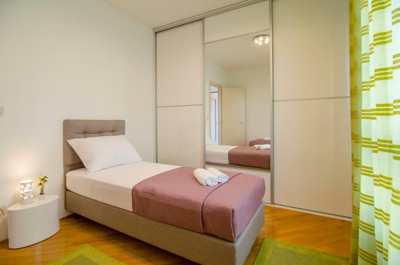 Split Apartment Sinisa Extérieur photo